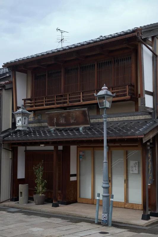 にし茶屋街に行ってみたけど… / 北陸三県旅行2024