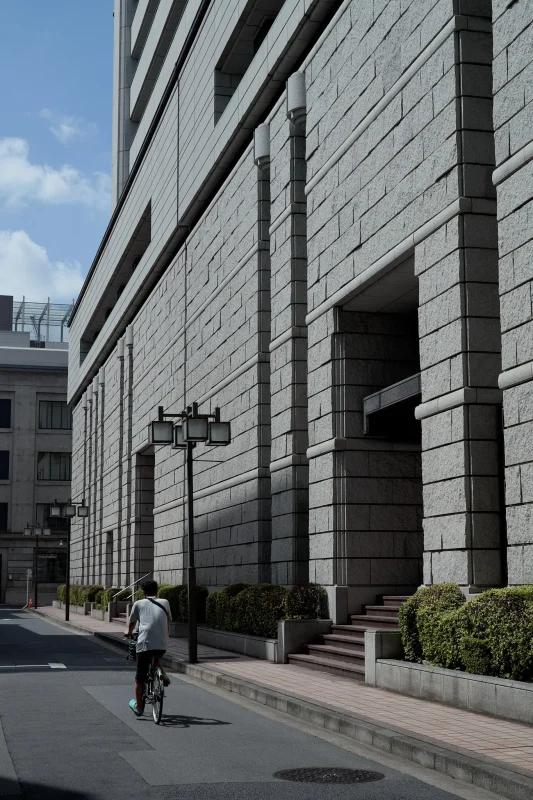東京証券取引所まで行って折り返し