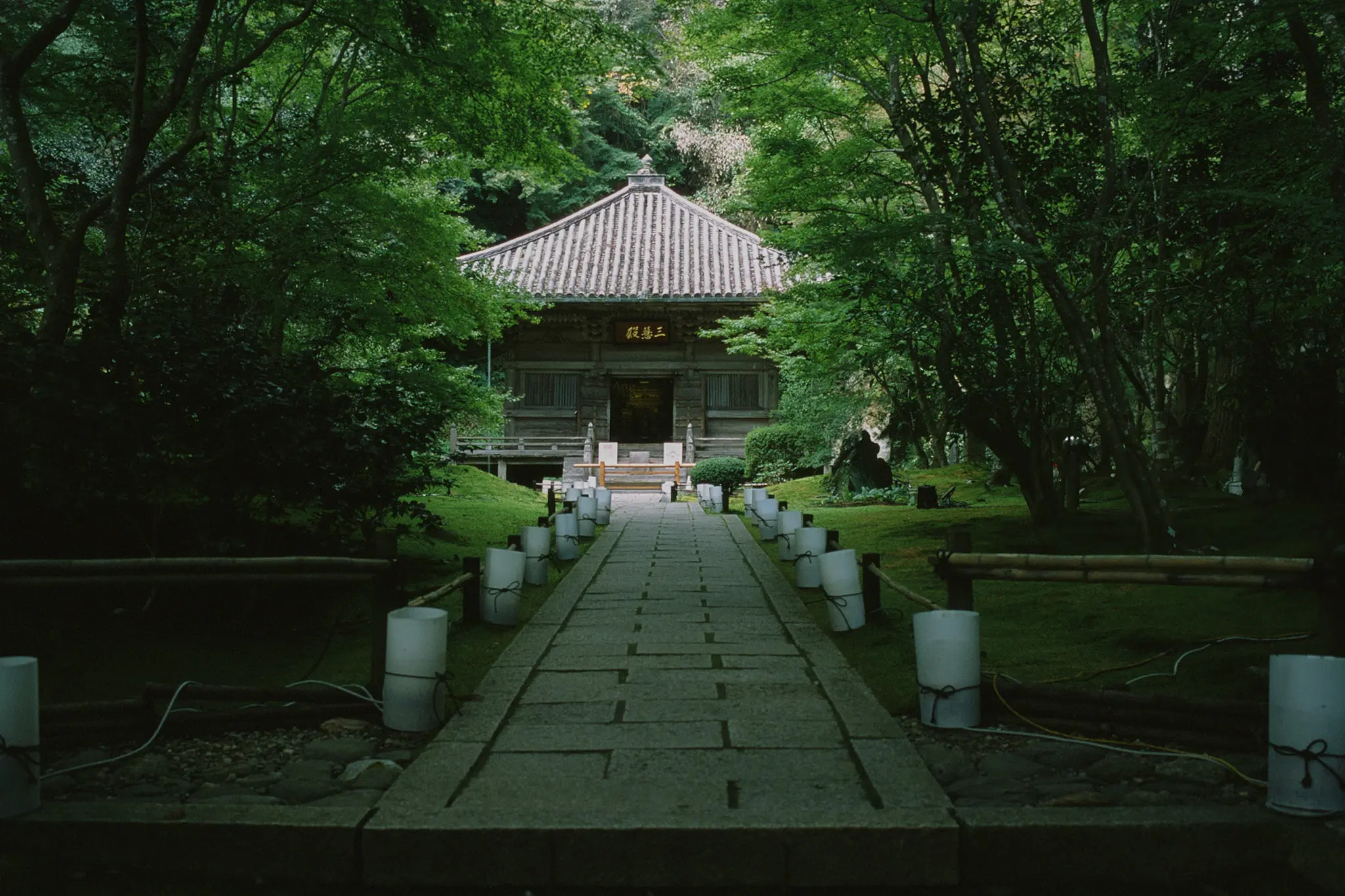 円通院、紅葉の名所もまだ早かった! / 仙台・松島旅行2025