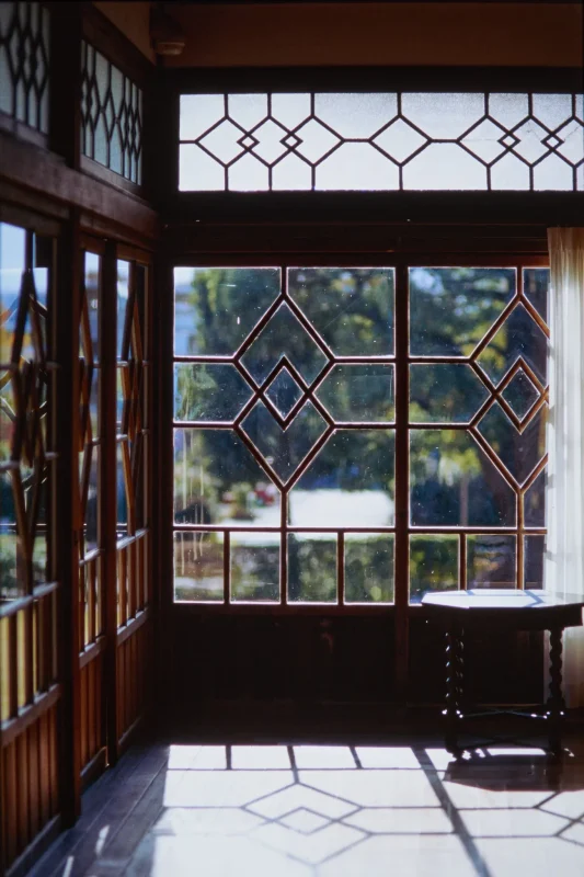 荻窪三庭園巡り、角川庭園と荻外荘公園にも行ってみた