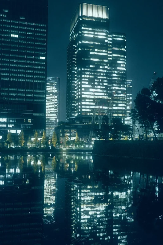 クリスマス前の東京・丸の内をスナップしてきたよ