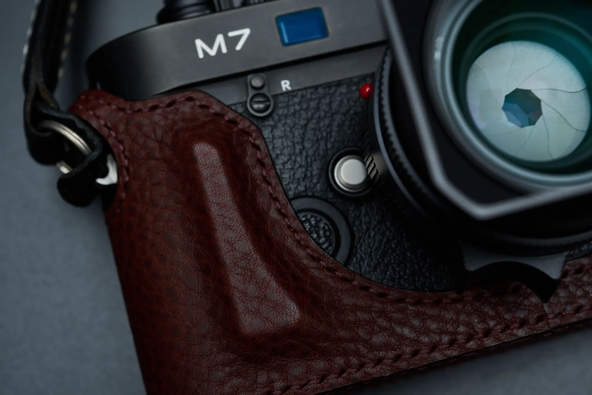 Leica M7にchuncraftのケースを履かせたら、超絶カッコいい!