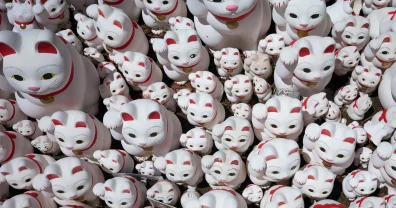 緑がキレイなGWの豪徳寺は○○だらけ！