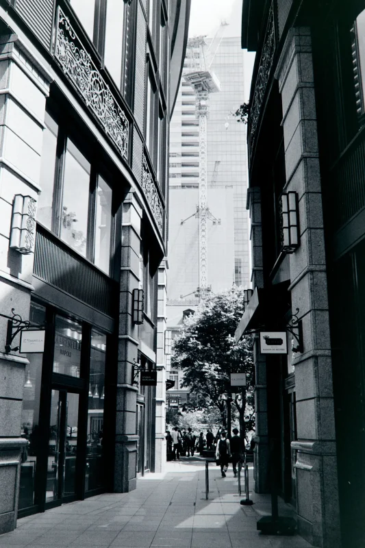 Leica M7 + Leica Summicron-M f2.0/35mm ASPH. (Kodak TRI-X 400)